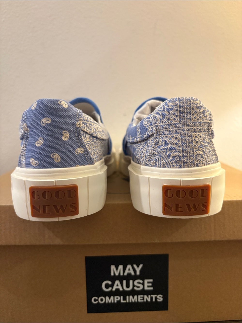 NIB [Good News] Paisley Yess Blue/White Slip-On Sneakers Women’s EU 38 / US 8 - Picture 7 of 15